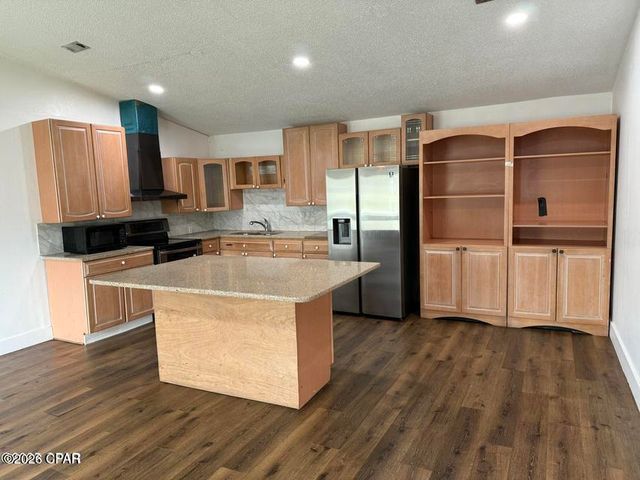 816 N East Avenue, Panama City, FL 32401