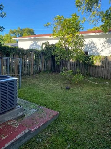 1010 NW 2nd Ave 1010, Hallandale Beach, FL 33009