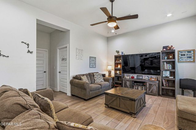 13420 EMERALD RANCH Lane, Horizon City, TX 79928