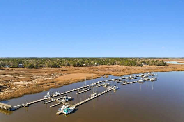 60 Madison Dr., Georgetown, SC 29440