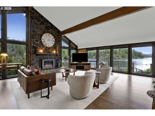 5105 FORD Way, Florence, OR 97439