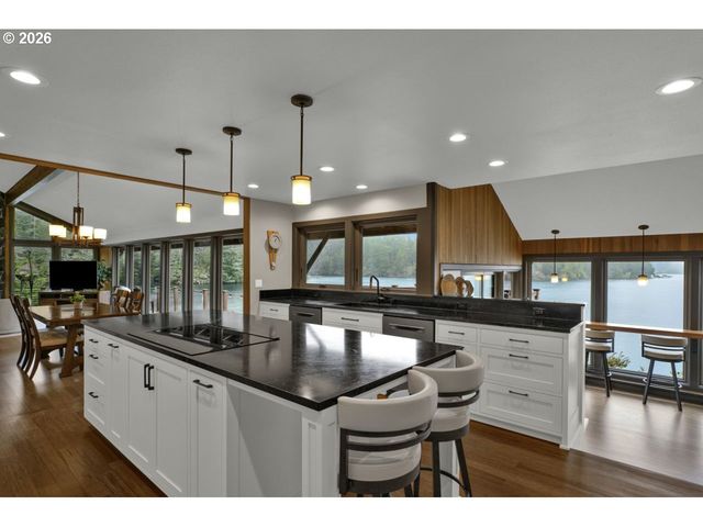 5105 FORD Way, Florence, OR 97439