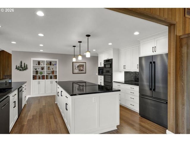 5105 FORD Way, Florence, OR 97439