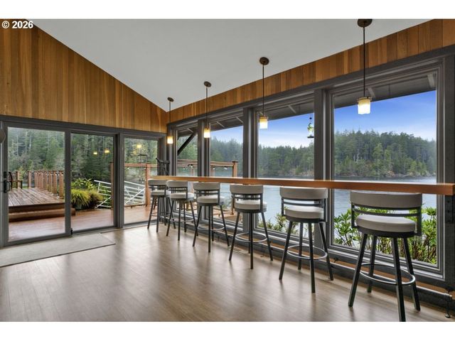 5105 FORD Way, Florence, OR 97439