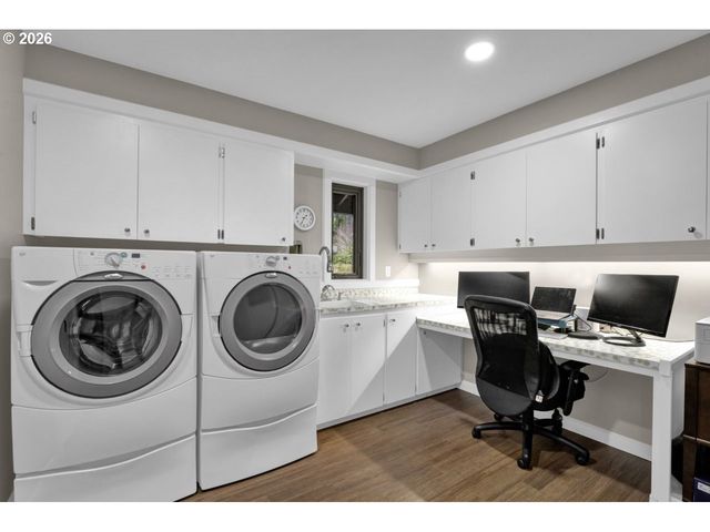 5105 FORD Way, Florence, OR 97439