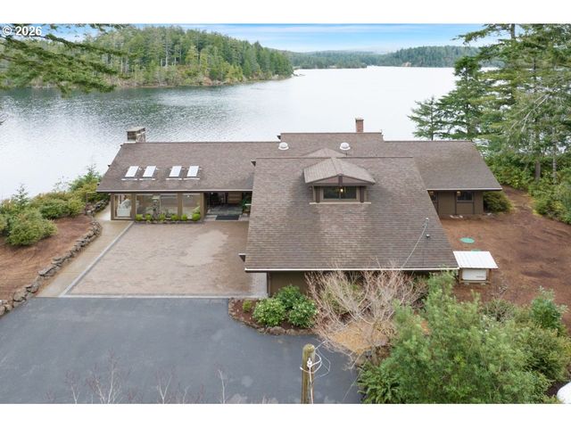 5105 FORD Way, Florence, OR 97439