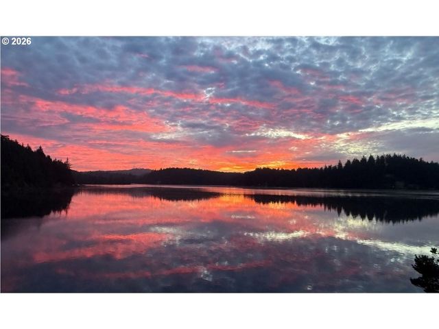 5105 FORD Way, Florence, OR 97439