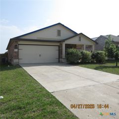 8915 Sky Crest Drive, Temple, TX 76502