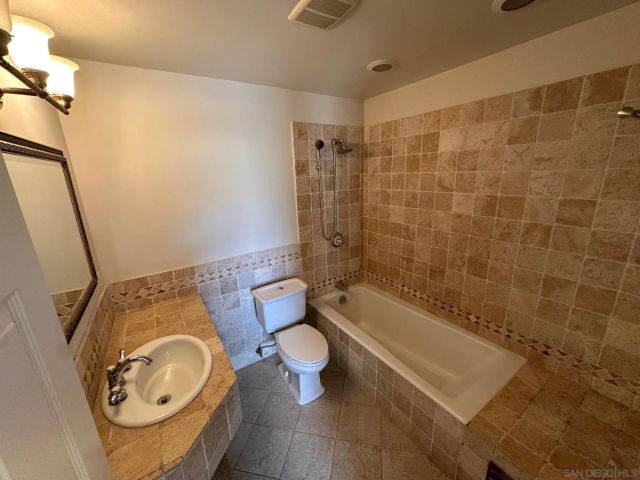 6940 Beagle, San Diego, CA 92111