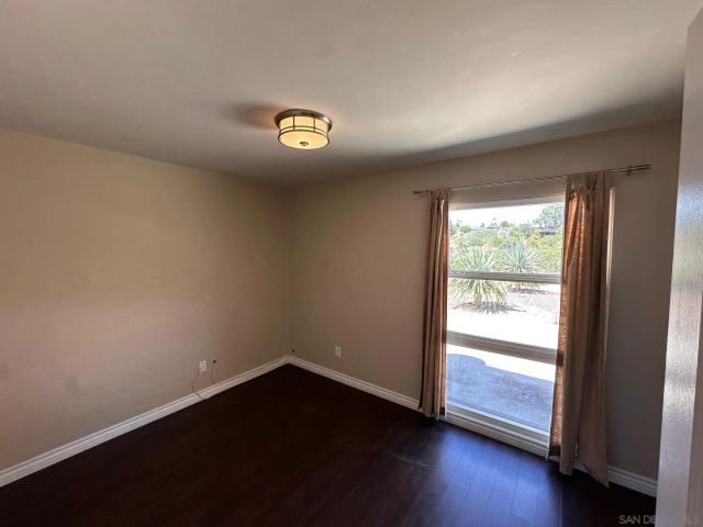 6940 Beagle, San Diego, CA 92111