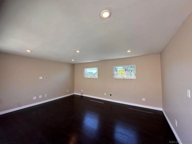 6940 Beagle, San Diego, CA 92111