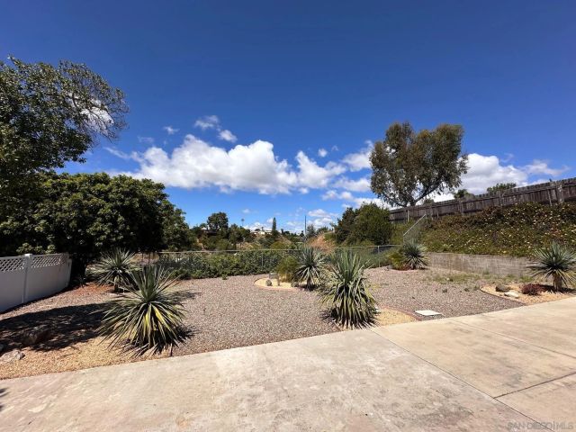 6940 Beagle, San Diego, CA 92111