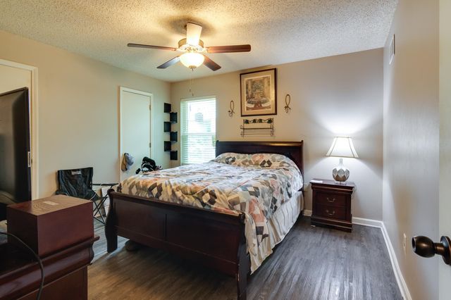 6288 WOODGREEN DR, Millington, TN 38053