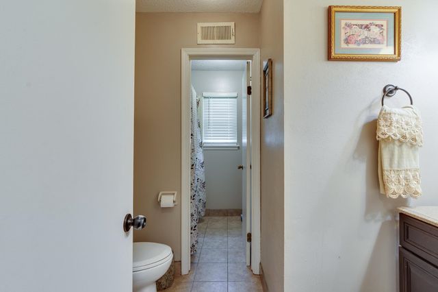 6288 WOODGREEN DR, Millington, TN 38053