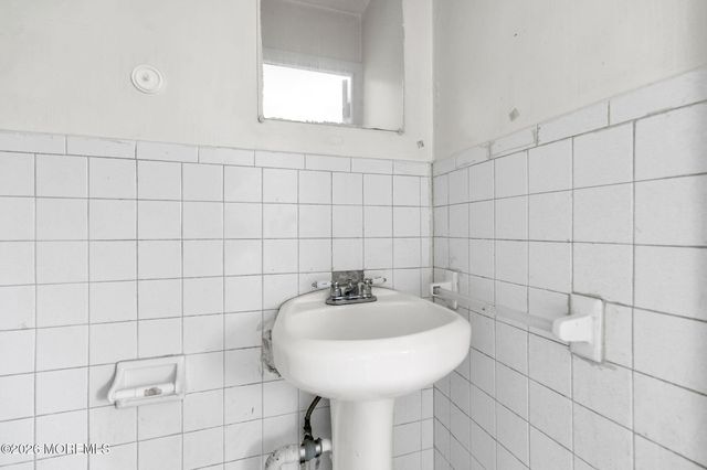 167 2nd Avenue, Long Branch, NJ 07740