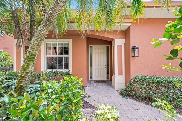 6442 Legacy CIR 203, Naples, FL 34113