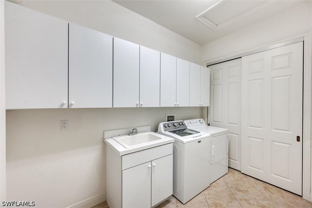 6442 Legacy CIR 203, Naples, FL 34113