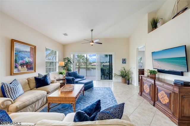 6442 Legacy CIR 203, Naples, FL 34113