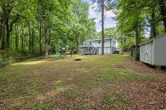 394 Burr Oak Court, Lawrenceville, GA 30046