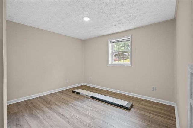 394 Burr Oak Court, Lawrenceville, GA 30046
