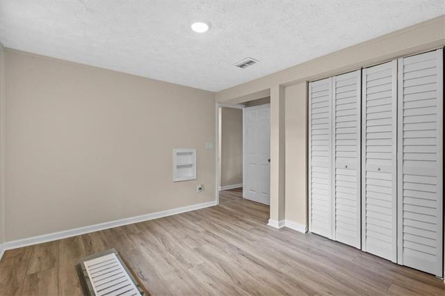 394 Burr Oak Court, Lawrenceville, GA 30046