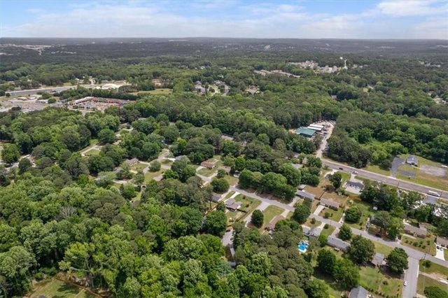 394 Burr Oak Court, Lawrenceville, GA 30046