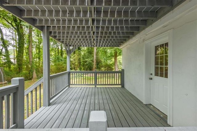 394 Burr Oak Court, Lawrenceville, GA 30046