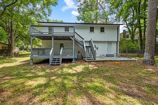 394 Burr Oak Court, Lawrenceville, GA 30046