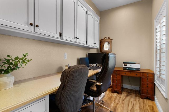 8300 Auburn Folsom Rd, Granite Bay, CA 95746