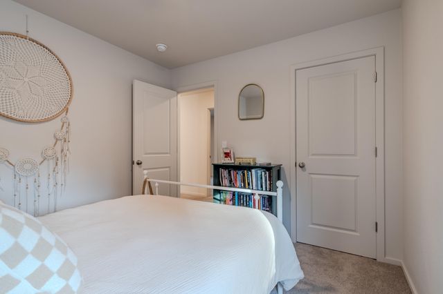 529 Black Bear Drive, Medford, OR 97501