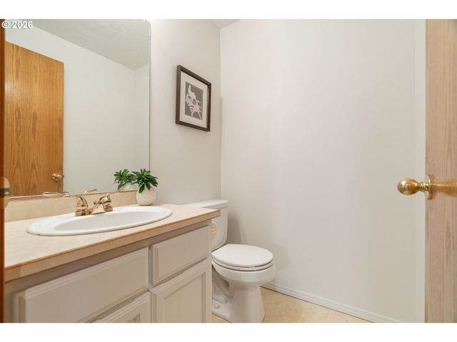 12295 Sw Anton Dr, Portland, OR 97223
