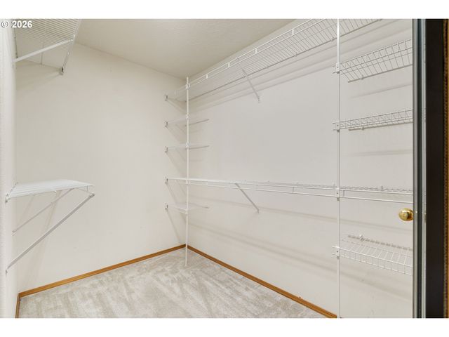 12295 Sw Anton Dr, Portland, OR 97223