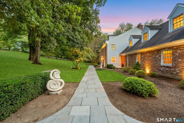 43 Ridgecrest Road, Stamford, CT 06903