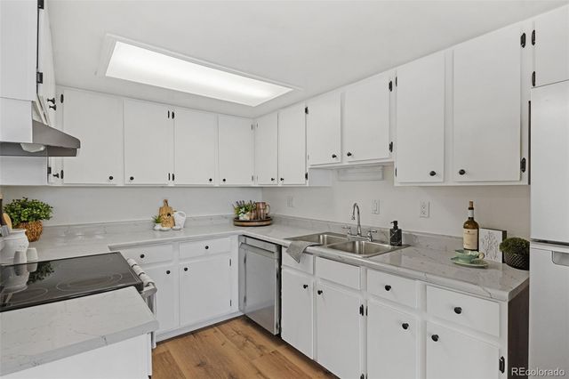 17094 E Tennessee Drive 213, Aurora, CO 80017