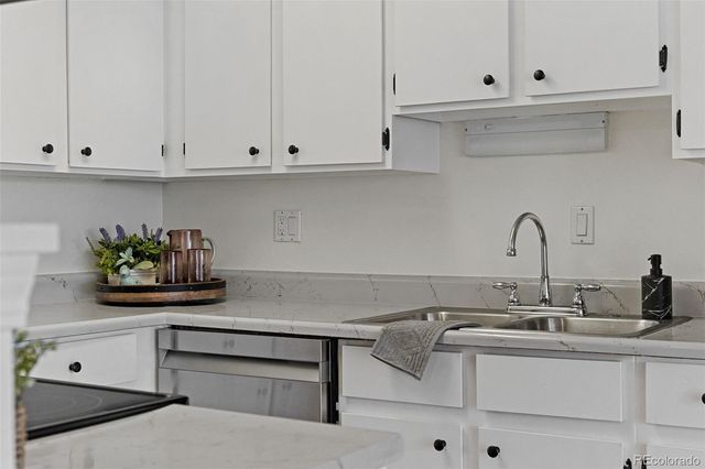 17094 E Tennessee Drive 213, Aurora, CO 80017