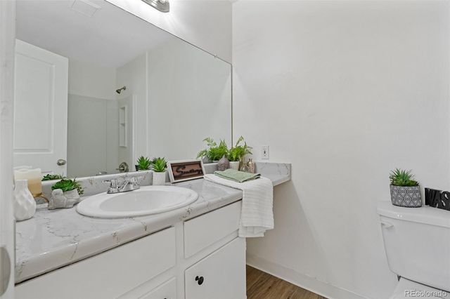 17094 E Tennessee Drive 213, Aurora, CO 80017