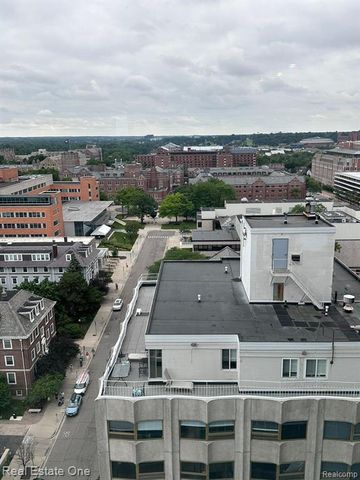 555 E William Street 15J, Ann Arbor, MI 48104