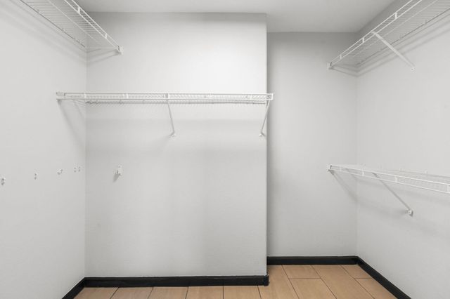 923 Chuckar Drive SW, Albuquerque, NM 87121