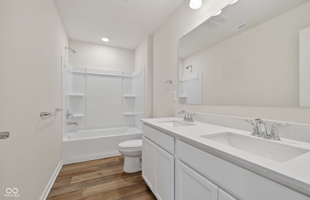 2669 Penn Avenue, Plainfield, IN 46168