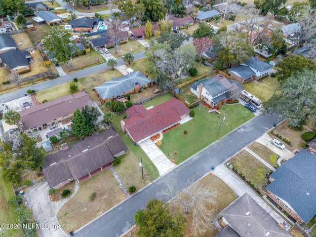 8460 LYNDA SUE Lane W, Jacksonville, FL 32217