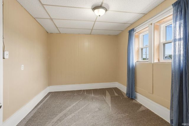 924 Saint Marys Avenue, Fort Wayne, IN 46808
