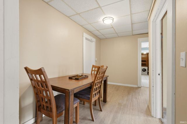 924 Saint Marys Avenue, Fort Wayne, IN 46808