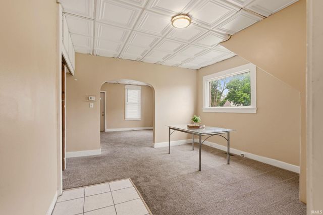 924 Saint Marys Avenue, Fort Wayne, IN 46808