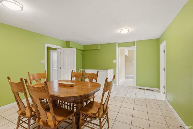 924 Saint Marys Avenue, Fort Wayne, IN 46808