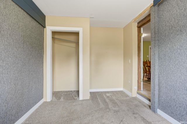 924 Saint Marys Avenue, Fort Wayne, IN 46808