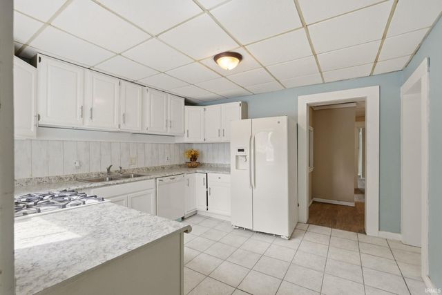 924 Saint Marys Avenue, Fort Wayne, IN 46808