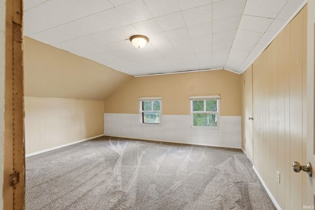 924 Saint Marys Avenue, Fort Wayne, IN 46808