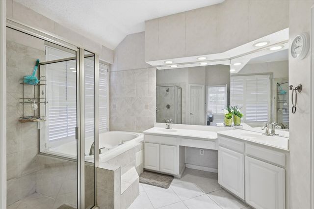 2014 Rumson Drive, Arlington, TX 76006