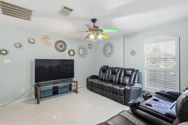 2014 Rumson Drive, Arlington, TX 76006
