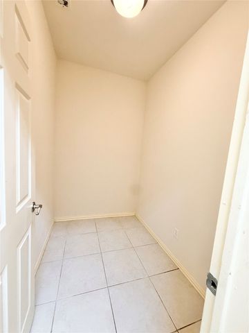 413 Rock Meadow Trail, Mansfield, TX 76063